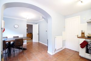 Kitchen- click for photo gallery